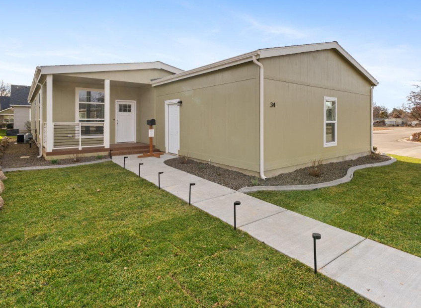 energy efficient single story manufactured home at brooke view in boise id